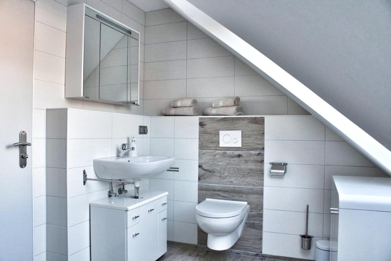 Nordsee Anker Unsere Moderne 87 Qm Ferienwohnung Mit Zwei Schlafzimmer In Norden Ortsteil Ostermarsch المظهر الخارجي الصورة